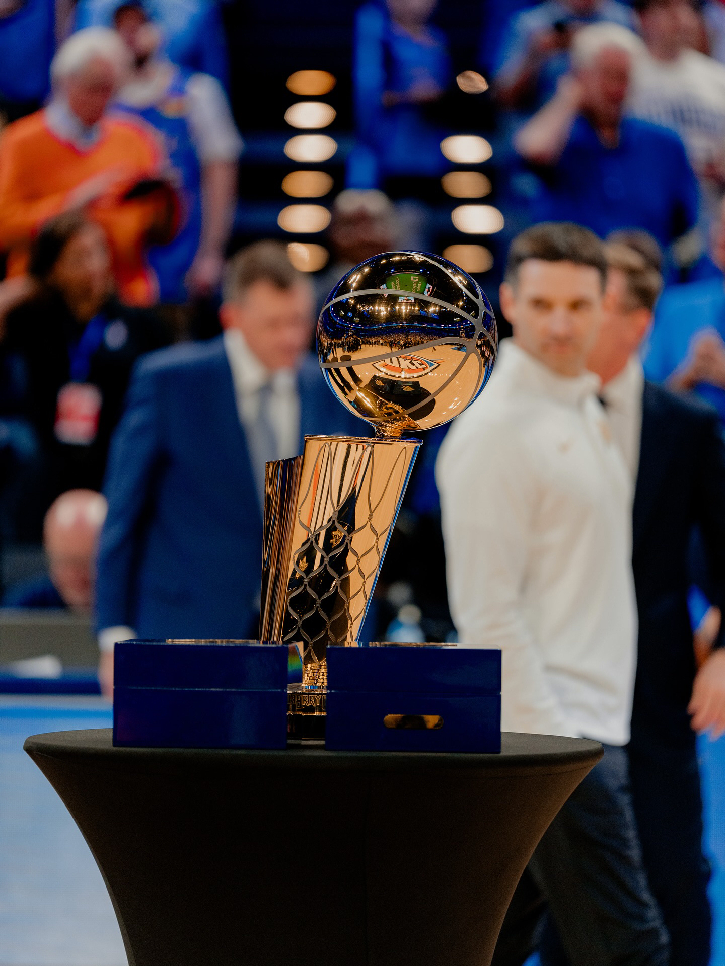 米兰体育入口下载-里程碑夜！俄克拉荷马雷霆队长鼓劲，全明星赛冲刺阶段刷纪录，震撼外界，赛程密集仍需轮换的简单介绍